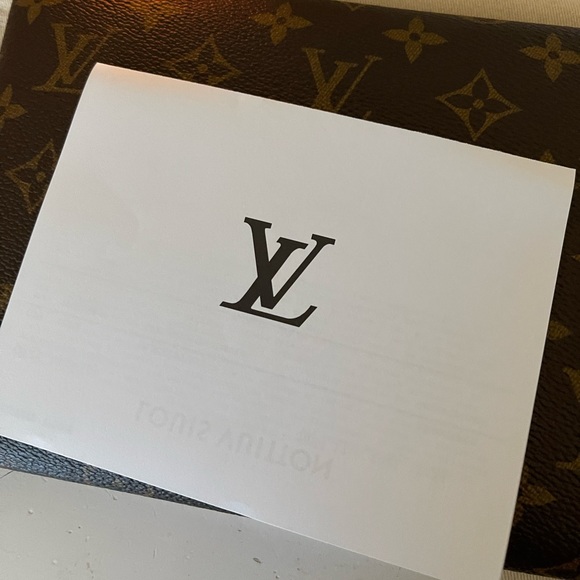 Authentic Louis Vuitton KIRIGAMI POCHETTE - Picture 4 of 8